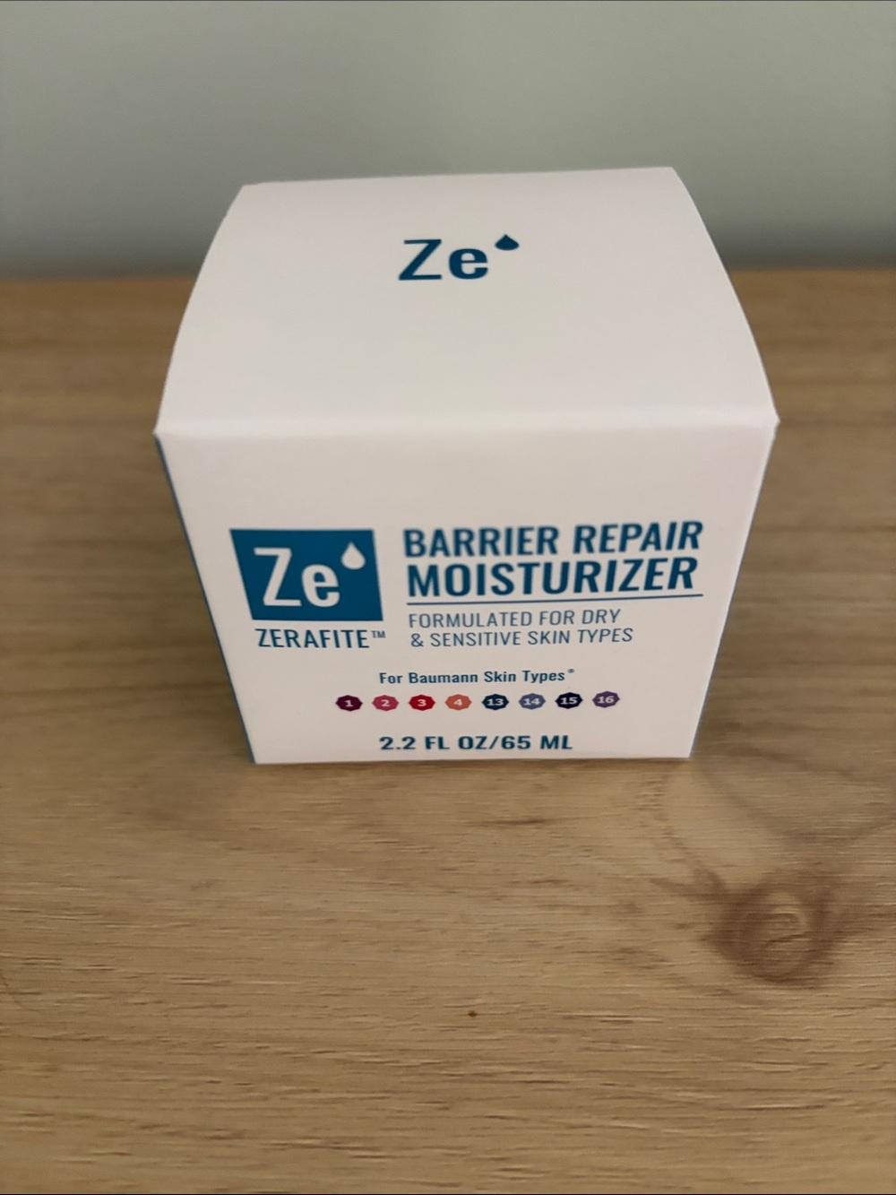 NIB Zerafite Barrier Repair Moisturizer 2.2 FL. OZ.